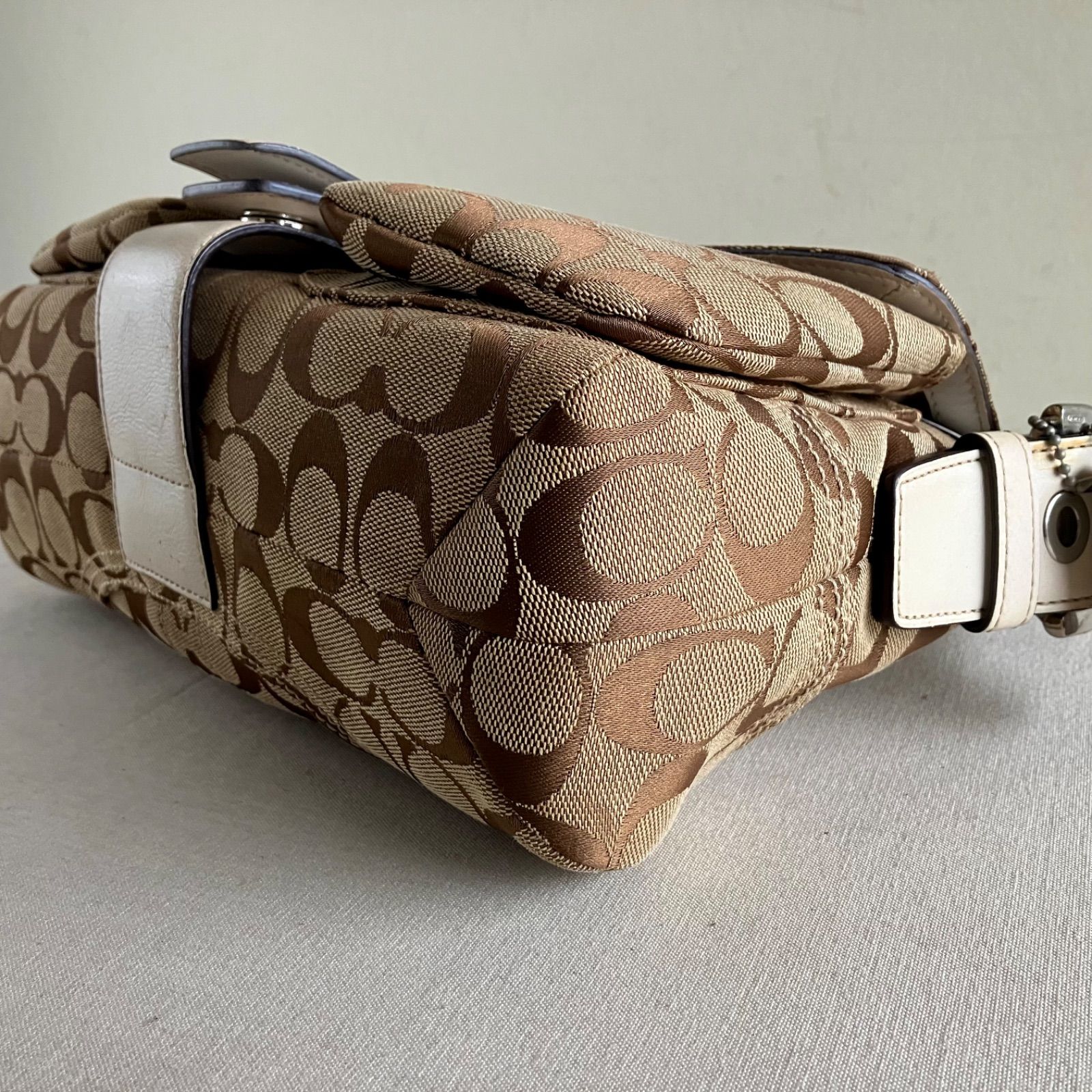 Coach Soho Canvas Braided Leather Flap Bag Brown Signature Used in